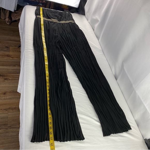 F21 black pleated beaded belt strapless wide leg jumpsuit, L - Picture 11 of 13